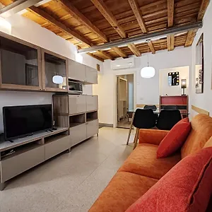 https://43-palazzuolo-house.it-tuscanyhotel.com